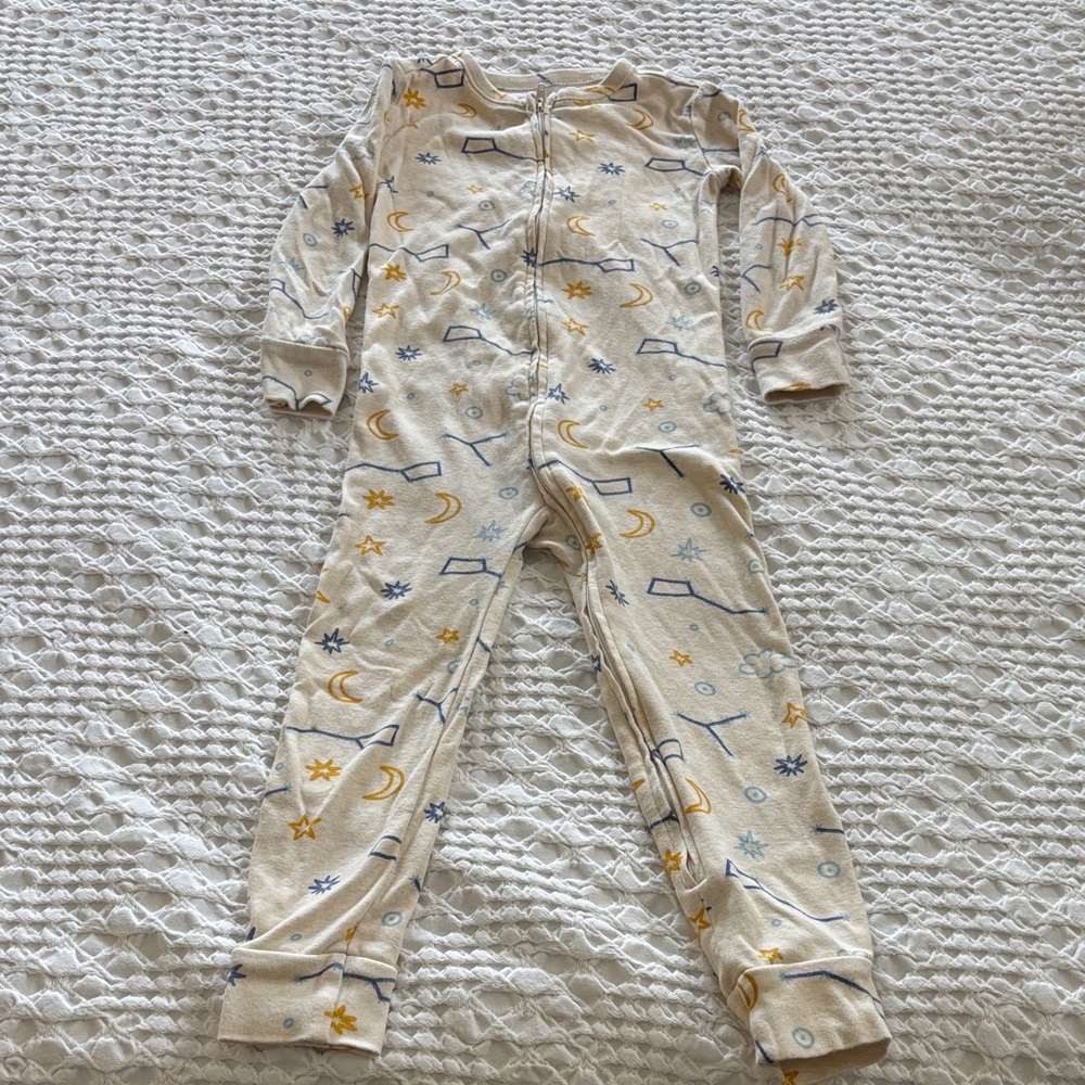 Old Navy Cream Kids Pajama with Moon and Star Pattern